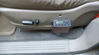 Chrysler grand voyager - 9