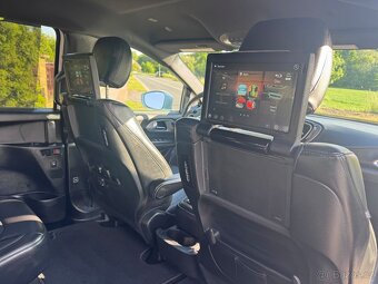 Chrysler Pacifica 3,6 RU Limited DVD Čočka 2021 DPH - 9