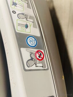 Otočná autosedačka BRITAX RÖMER s ISOFIX - HEZKÁ - 9