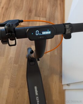 Segway Ninebot F2 PRO E odpružená elektrokoloběžka, 32 km/h - 9
