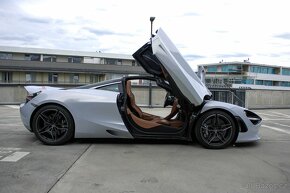 McLaren 720S 4.0 Twin Turbo V8, Launch Edition, (530kw) - 9