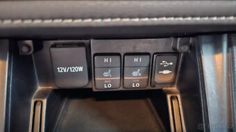 TOYOTA AURIS TS 1.6 ACTIVE TREND ČR 82tis km - 9
