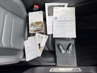 Volkswagen Touareg 3,0 TDI,210kW,R-line,1.maj.,ČR - 9
