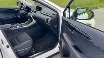 Lexus NX300h Hybrid m.2021 Perleť Navi Kamera Automat CVT - 9