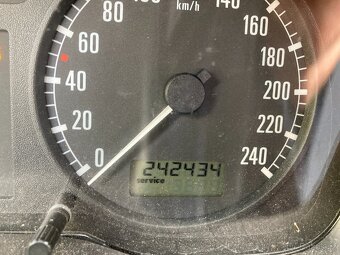 Škoda Octavia 1 Combi, 1.6i, Benzín, 74KW - 9