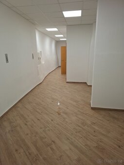 Pronájem obchodního prostoru 210m2 Praha 1 - 9