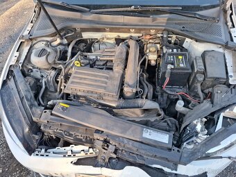 Volkswagen Golf VII 1.2TSI r.v.2015 6kvalt - 9
