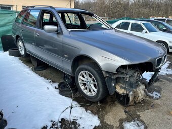 BMW e39 TOURING - 9