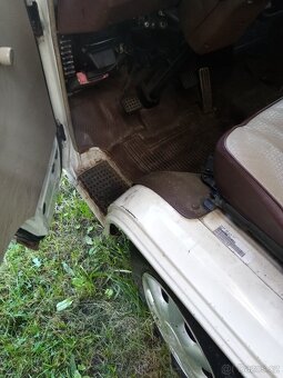 mitsubishi L 300 - 9
