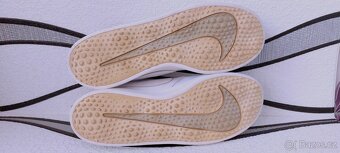 KOŽENÉ BOTASKY NIKE - vel. 45,5 - 9