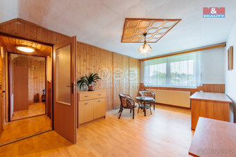 Prodej rodinného domu, 902 m2, Bochov, ul. Zahradní. - 9