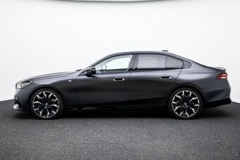 BMW i5 M60 - 9