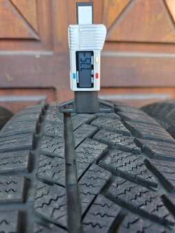 ❄️205/60 R16, zimní 16", orig. Audi, - 9