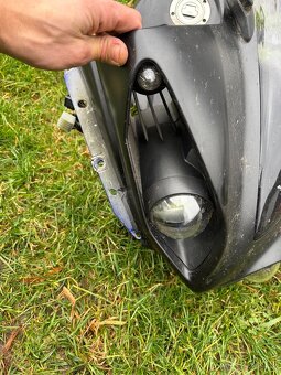 Sada plastu i s nadrzi na Yamaha R1 09-11 - 9