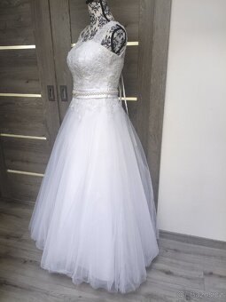 Krajkovo-tylové svatební šaty 36/38/40 - 9