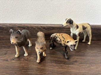 Zvířata schleich apod. - 9