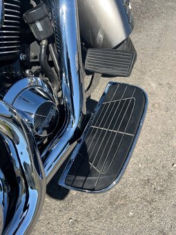 Honda VTX1800 - 9