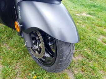 Suzuki Burgman 650i ABS - 9