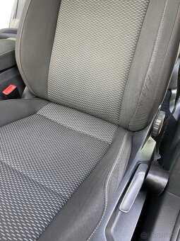 VW Golf 7 1,6TDI - TOP stav, bez koroze a investic - 9