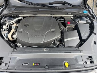Volvo S90 2.0 D5 AWD INSCRIPTION - 9