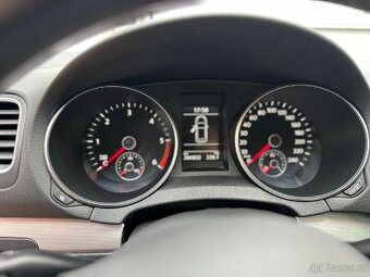 Volkswagen Golf VI 1.6 TDI, 77 kW, manuál, 2010 - 9
