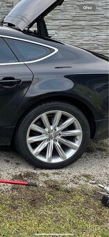 Audi A7 3.0 180kW Super výbava - 9