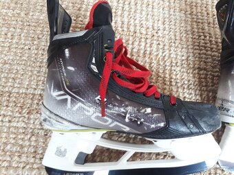 Brusle Bauer Hyperlite, vel. 8, fit1 - 9