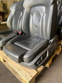 /// Sedačky Audi Q7 S-line kůže 2008 /// - 9