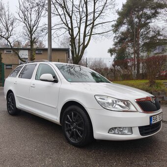 Škoda Octavia combi 1.6 TDI 77kw, poctivých 246tkm, rok 2011 - 9