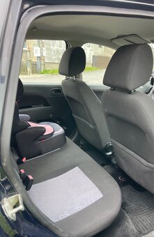 Ford Fiesta 1.3i 2007 - 9