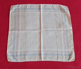 Prodám staré látkové kapesníky - z minulého století, PRODÁNO - 9