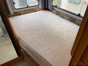 Knaus Sudwind 500, 4 osoby, bojler, sprcha, stan, fr.postel - 9