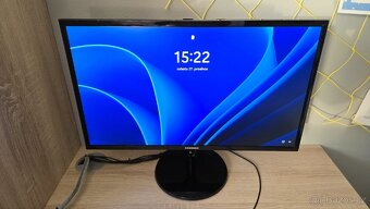 Samsung S24F350FHU 24'' - 9