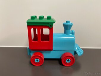Lego Duplo lokomotiva - 9