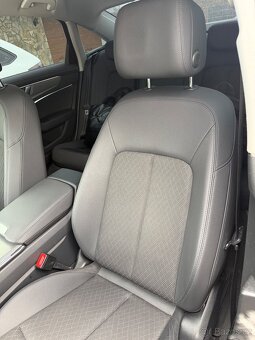 Audi A6 SEDAN 2.0TDi 150kw Quattro, model 2021 - 9