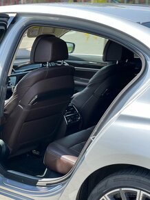 BMW 730D - 9