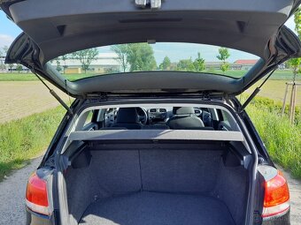 VW Golf 6 1,4 16V benzín - 9