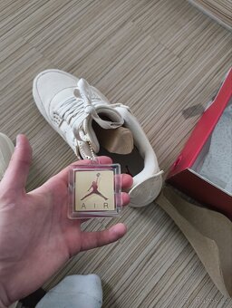Air jordan 4 - 9