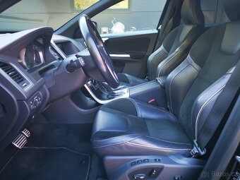 Volvo XC60 3.0 T6 242kW R-Design Summum AWD ČR - 9