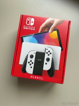 Nintendo Switch OLED - 9