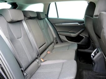 Škoda Octavia, combi 1.5TSI Style Plus - 9