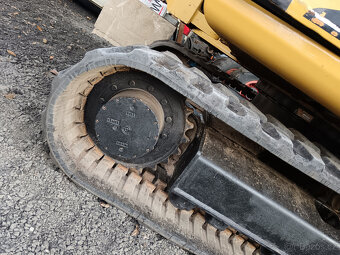 Pásový Bagr CAT 307 B - 9