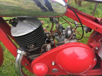 Jawa 250 speciál - 9