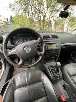 Skoda Octavia II, 2,0tdi 103kW, BKD - 9