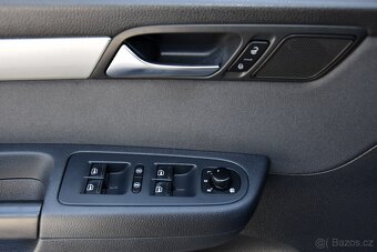 Volkswagen Sharan 2.0 TDi MATCH,EL.DVEŘE,VÝHŘEV,DKLIMA,TAŽNÉ - 9