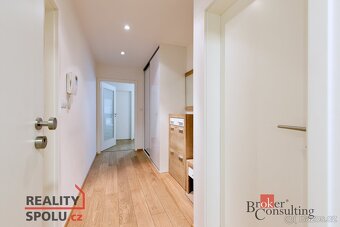 Pronájem, byty/2+kk, 67 m2, Šafaříkovy sady 2774/7, Východní - 9