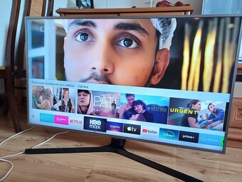 50"127cm 4K Smart Samsung UE50RU7472 - 9