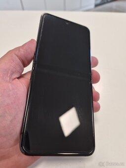 samsung galaxy z flip 5 - 9