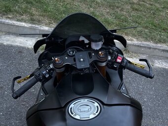 Yamaha YZF R1, Yamaha R1, první registrace 2019 - 9
