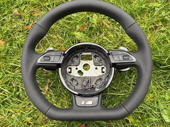 VOLANT AUDI KOŽENÝ ZKOSENY RS PADLA PERFOROVANA KUZE - 9